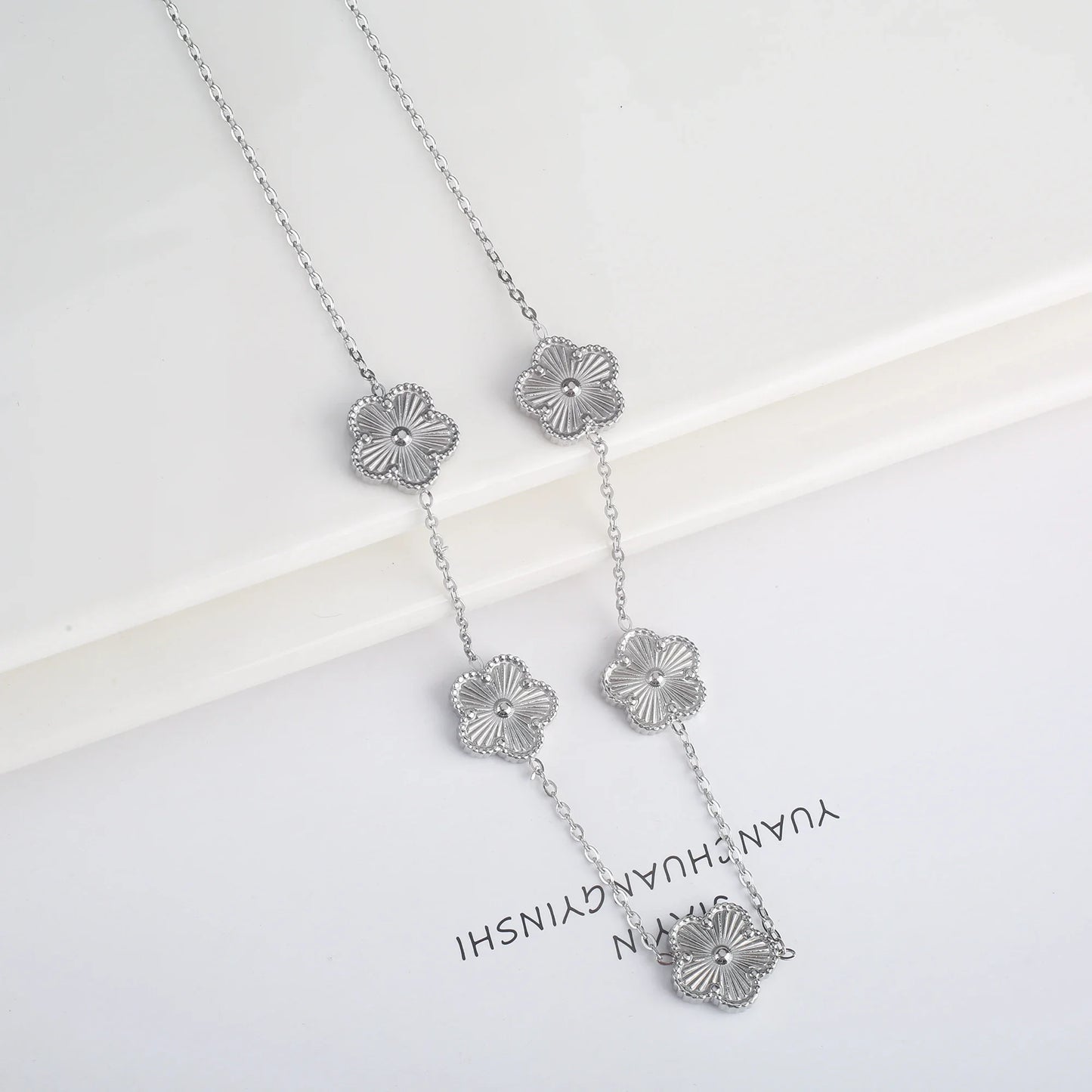 Hot Sale Stainless Steel Laser Five Leaf Flower Petal Adjustable Clover Bracelet Classic for Woman Girl Brand Jewelry Party Gift