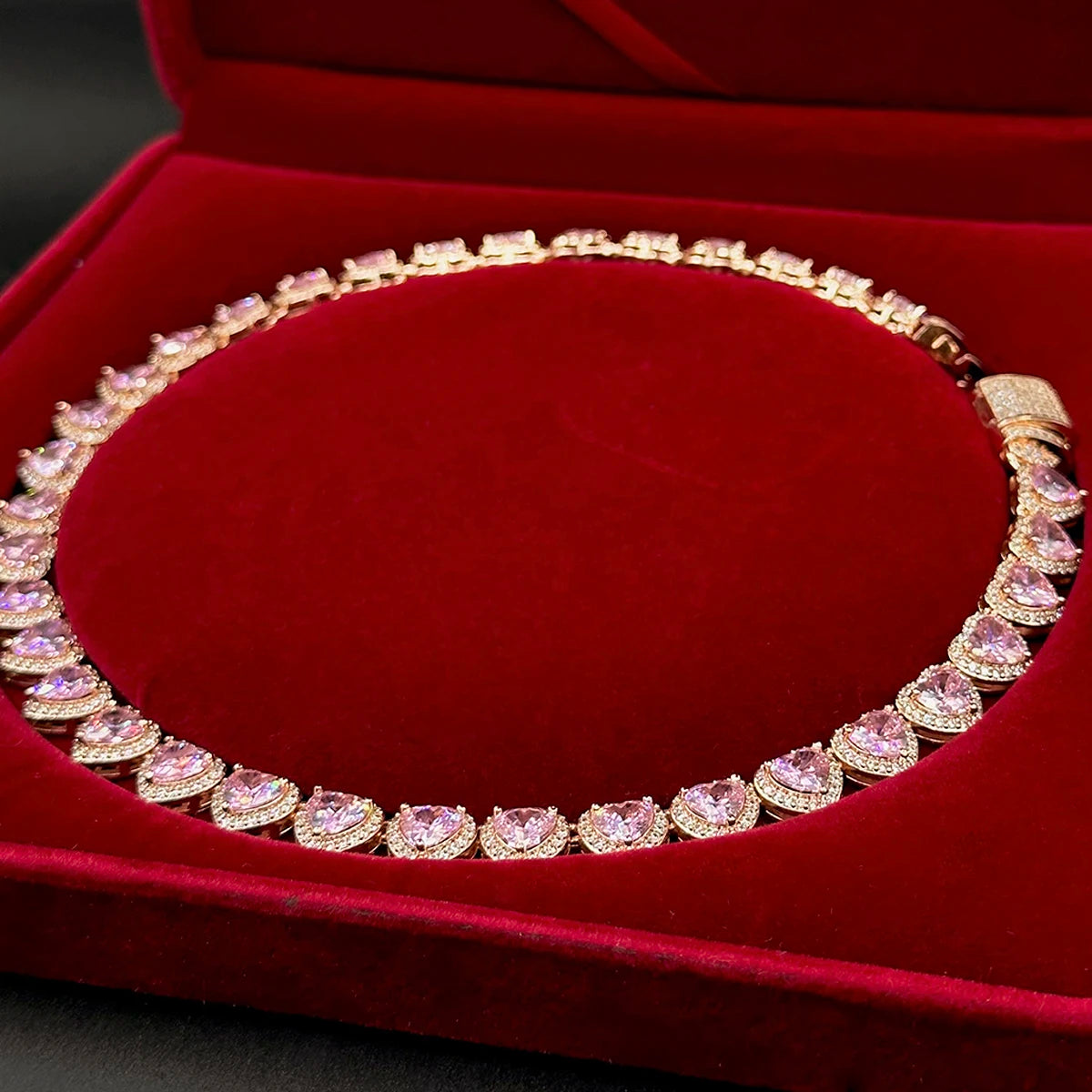 Aokaishen Clustered Heart Tennis Chain Necklace For Women