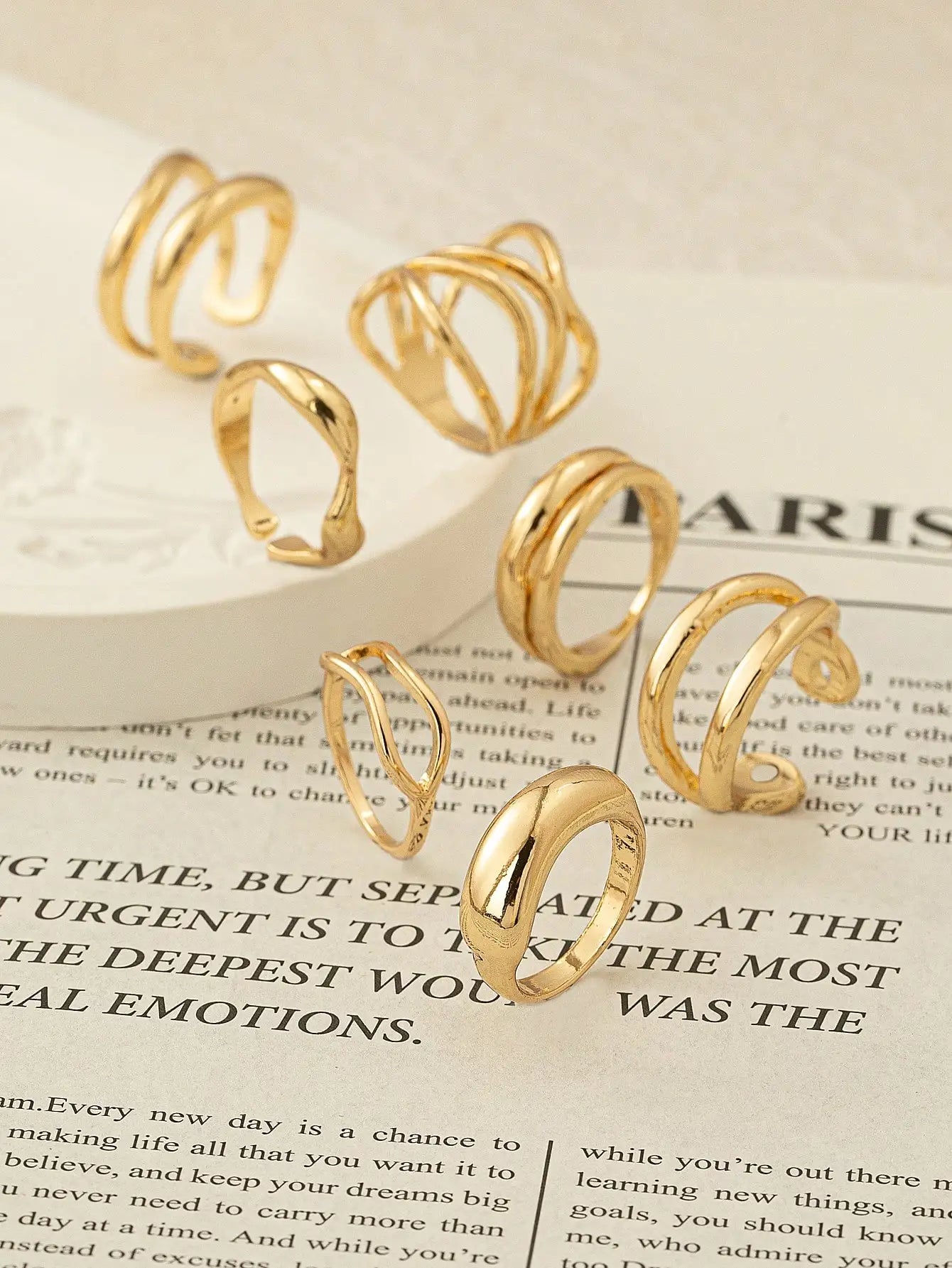 7pcs Gold Tone Minimalist Stackable Rings Set for Women, Criss-Cross & Thick Band Design
