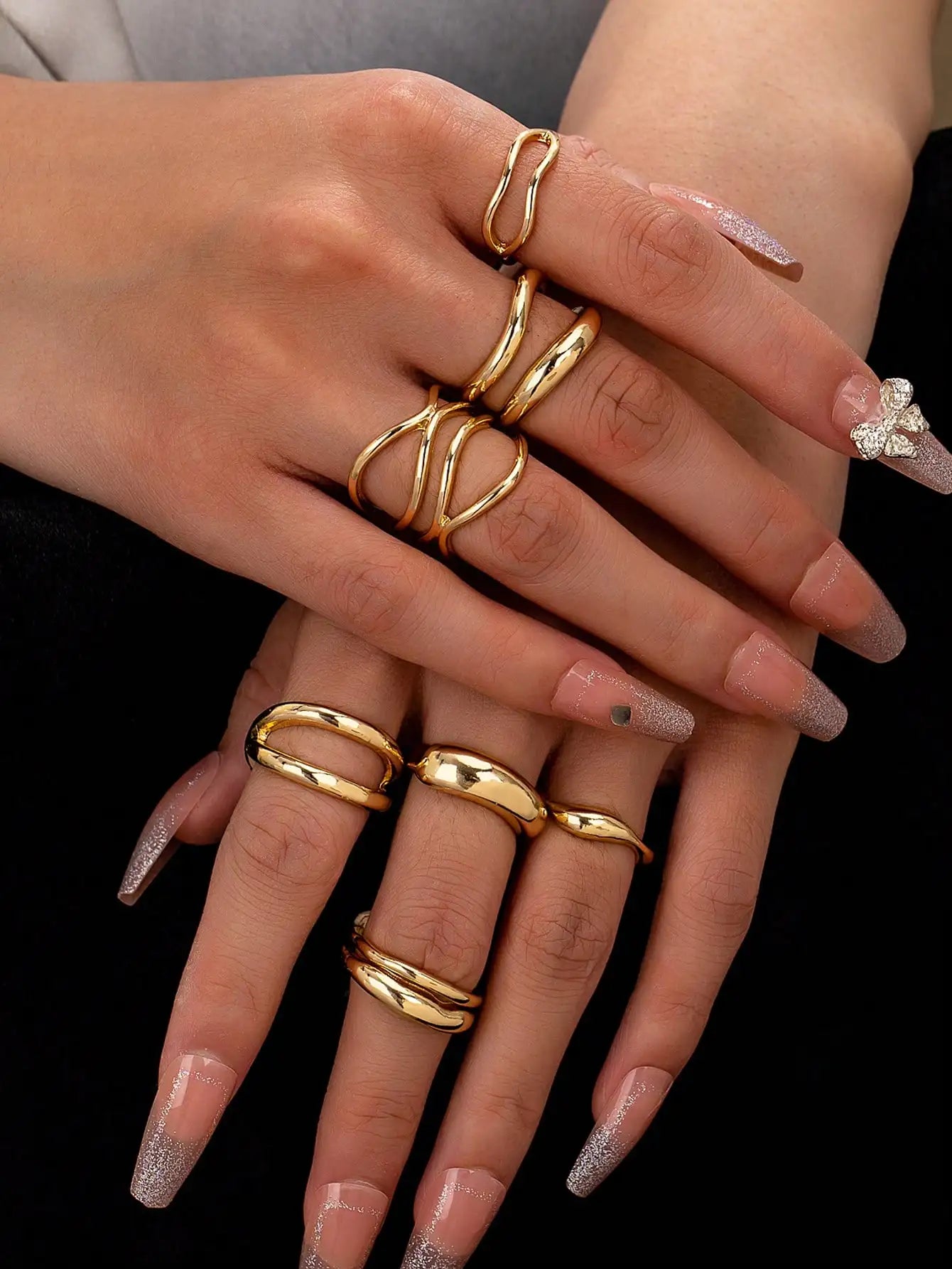 7pcs Gold Tone Minimalist Stackable Rings Set for Women, Criss-Cross & Thick Band Design