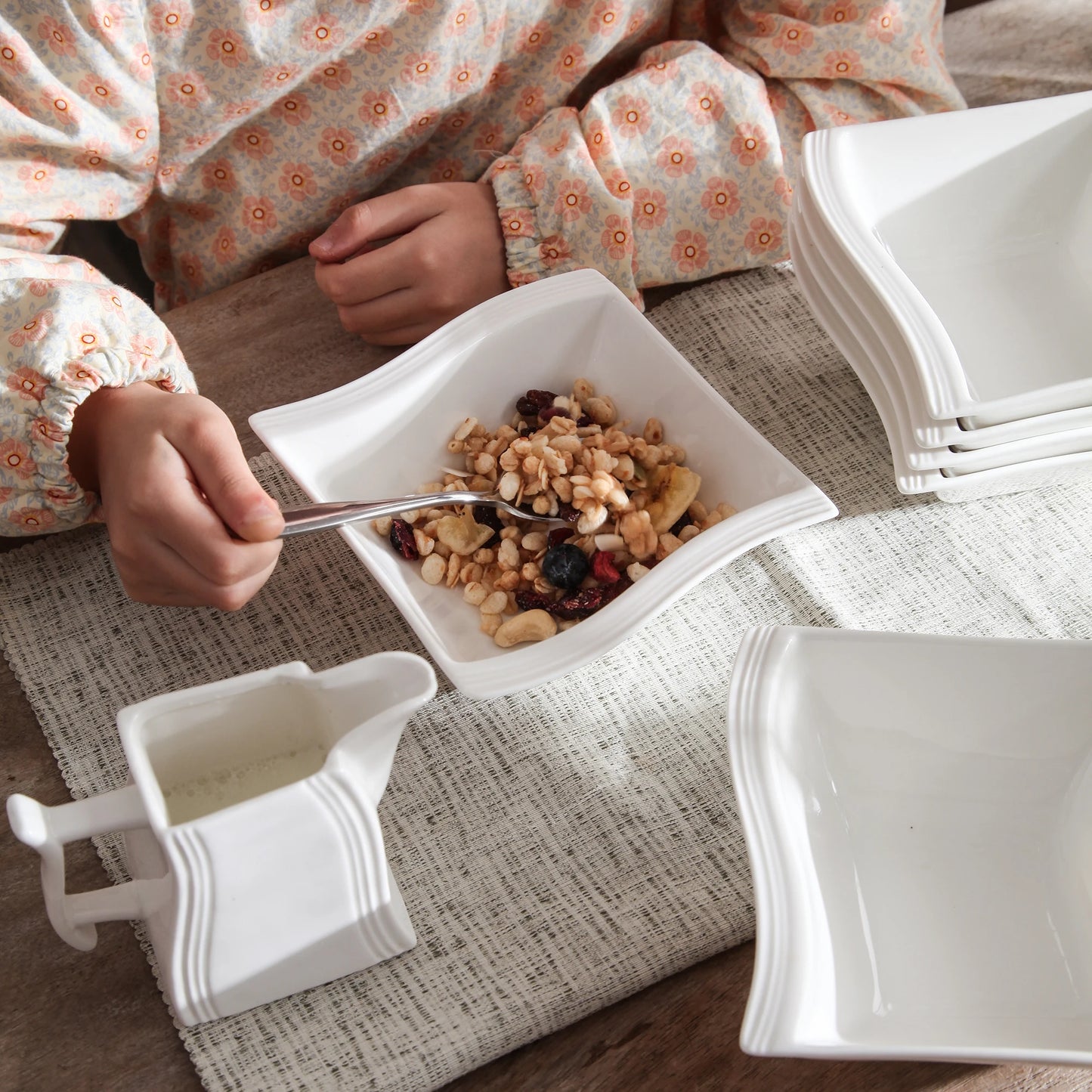 MALACASA 6-pieces FLORA White Porcelain Square Soup Cereal Oatmeal Bowls Dinner Breakfast Household Dinnerware Bowl Sets